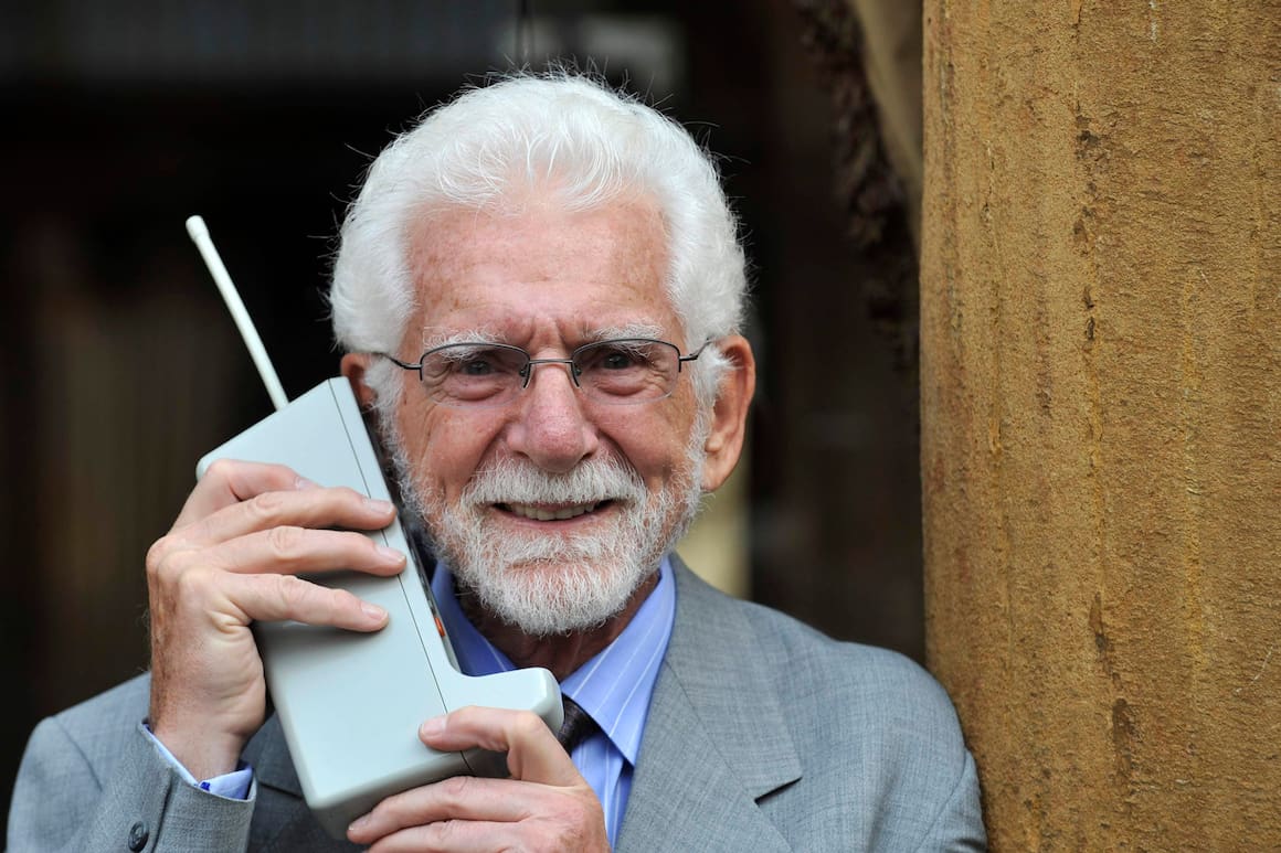 Datum schreibt Geschichte erstes Handy Martin Cooper